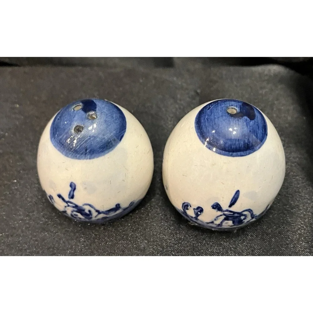 Vintage Delft Blue Mini Egg Dutch Windmill Hand Painted Salt & Pepper Shakers